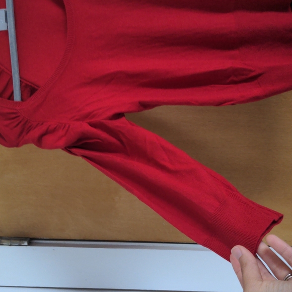 H and M vintage sweater - Picture 6 of 6